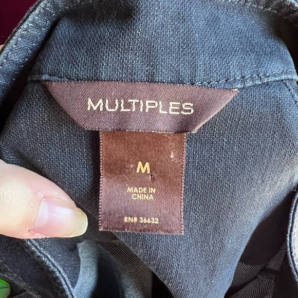 🌸Women’s Jean Jacket with bright neon embroidered flowers 🌸 - Picture 2 of 16